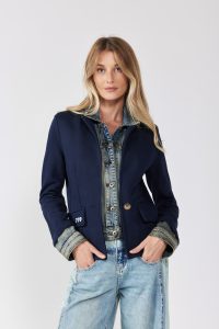 Untitled Catalog3353
