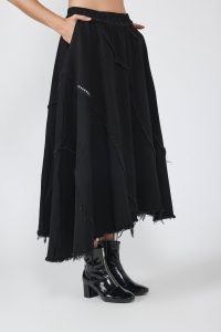 770 364