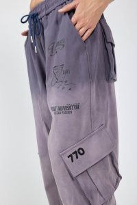 770 425
