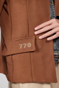 770 850