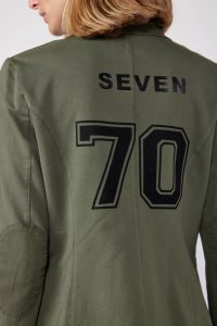 770 927