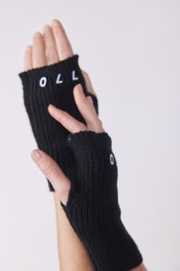 - 905