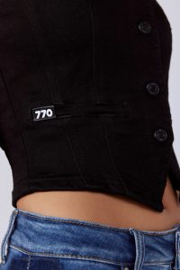 013A0819